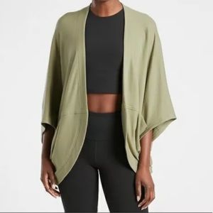 Athleta Cacoon Wrap